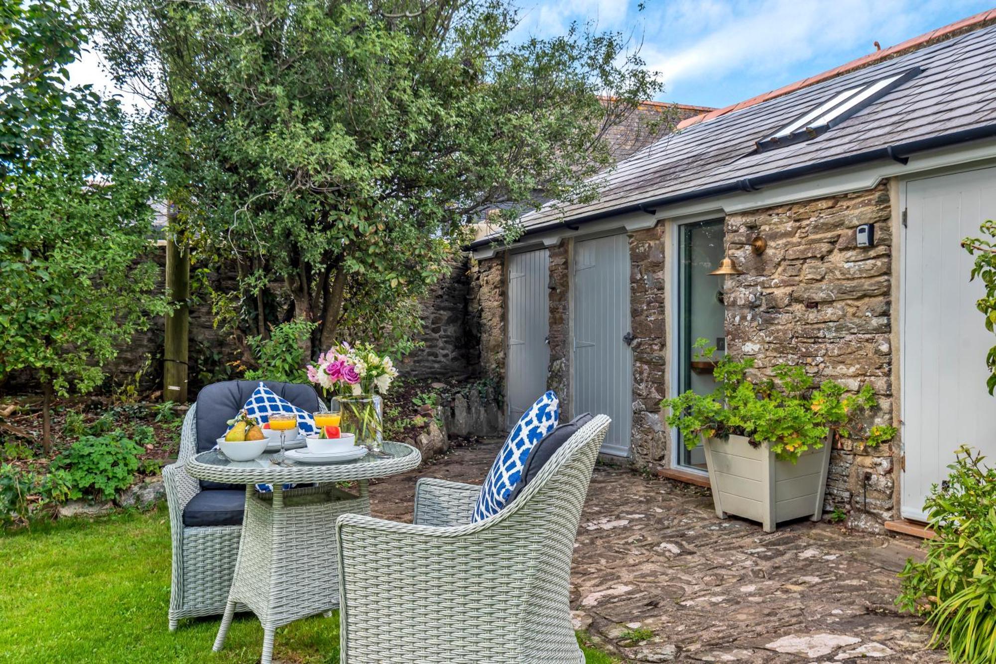 The Secret Garden Villa Malborough Exterior foto